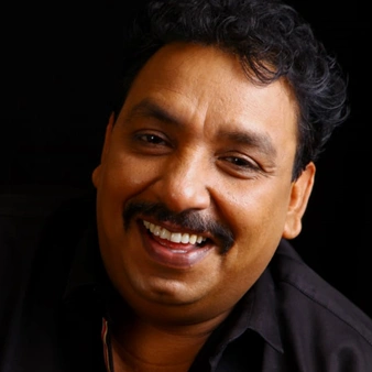 Vishnu Manohar 